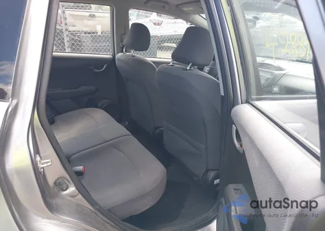 2010 Honda Fit из США, поврежденный, VIN JHMGE8H23AS012880